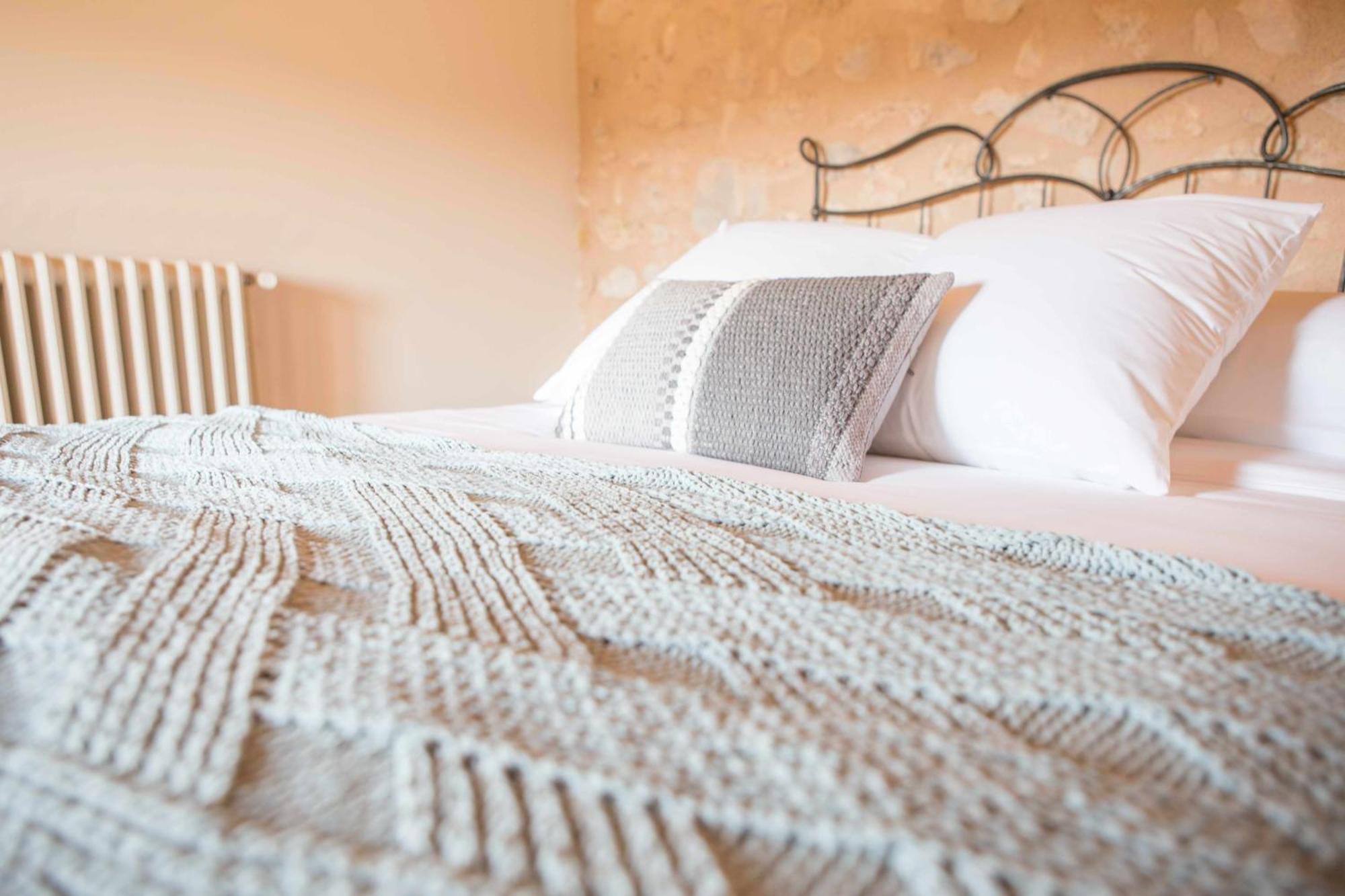 Casa Rural Masia Les Apieres El Pla de Manlleu Kamer foto